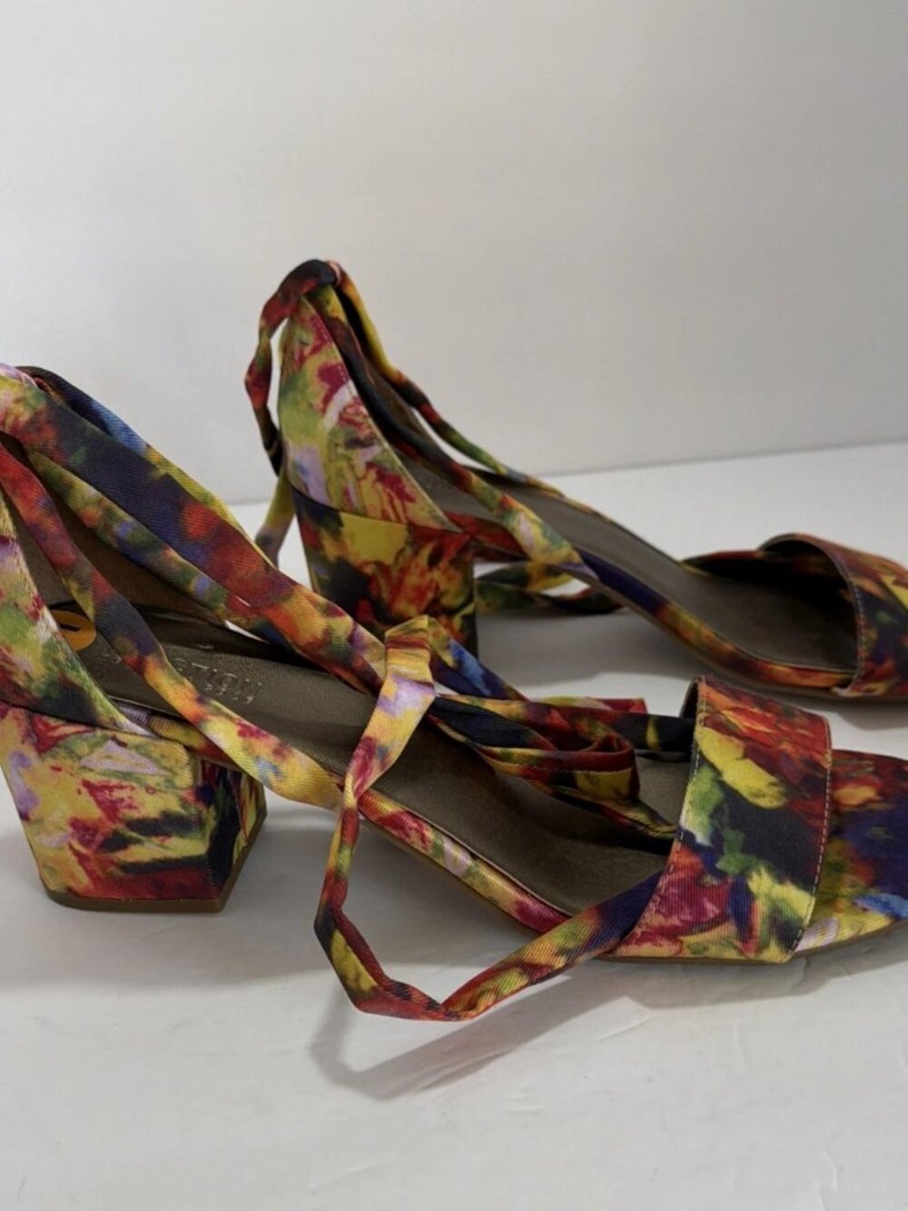 Kenneth Cole Vee Wave Multicolor Wrap Tie Block Heel Shoes